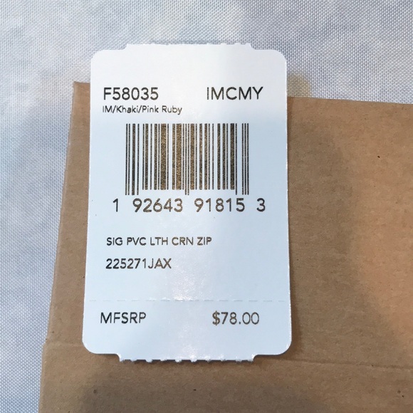 NWT! Signature Coach wristlet 😎 Khaki/Pink Ruby - Picture 7 of 7